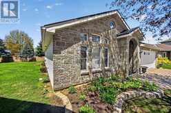 24 REGENCY PLACE | Brockville Ontario | Slide Image Four