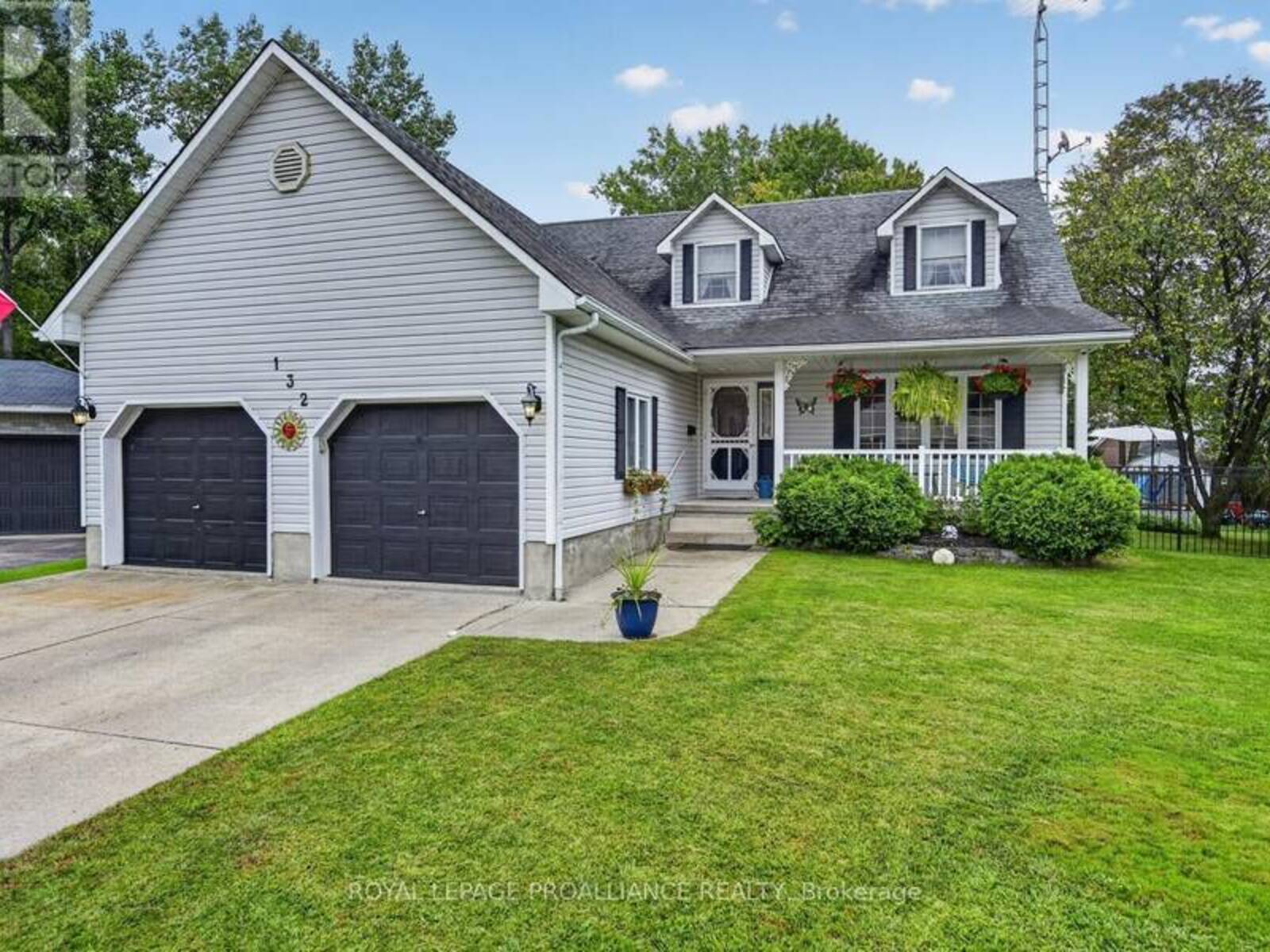 132 KINGSTON CRESCENT, Prescott, Ontario K0E 1T0