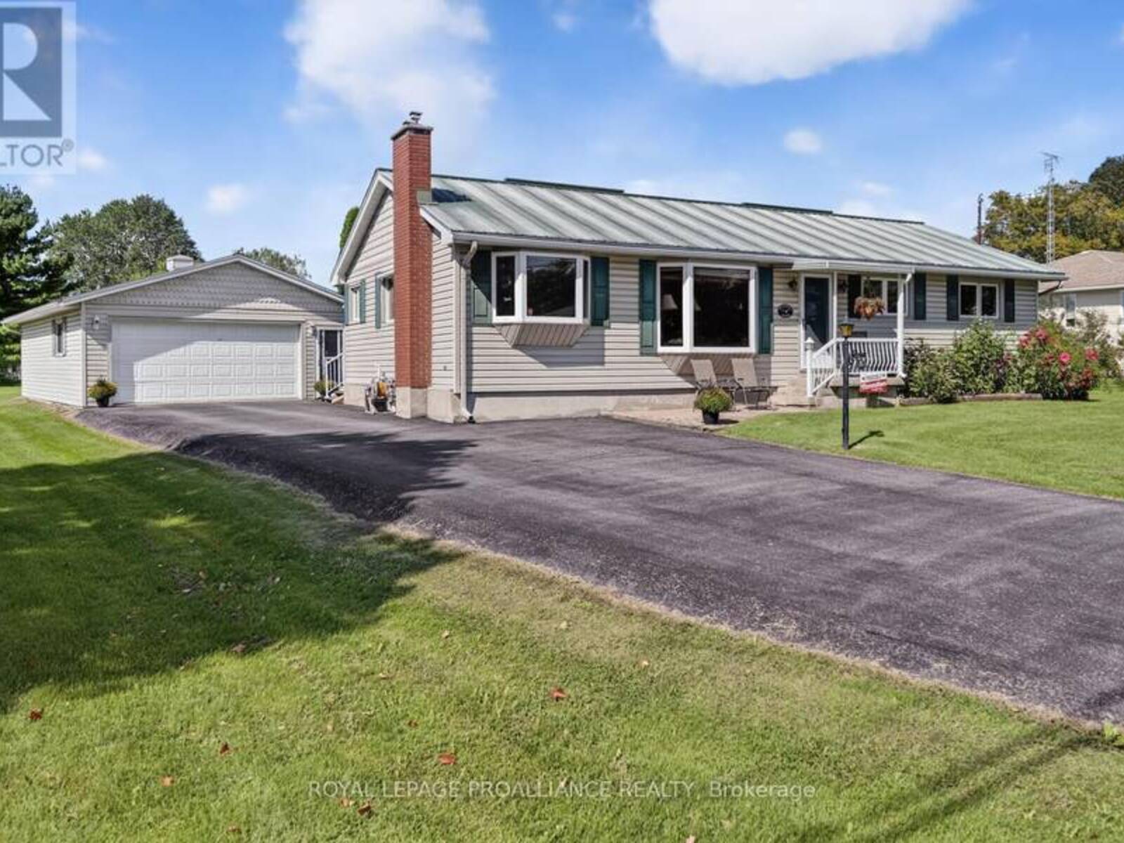 4506 AIRPORT ROAD, Brockville, Ontario K6T 1A2
