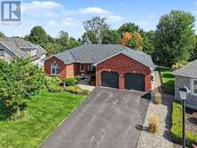 8 TAGGART CRESCENT | Perth Ontario | Slide Image Two