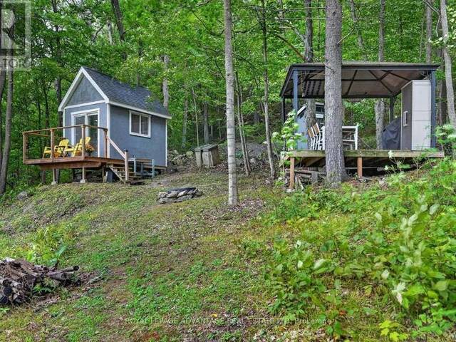 41 RUSTIC LANE Westport Ontario, K0G 1X0 - Waterfront Home For sale