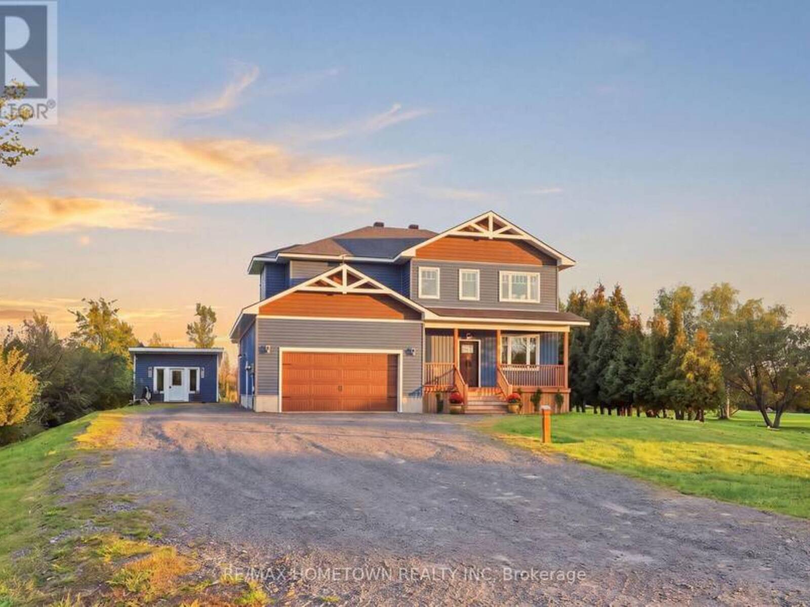 4963 COUNTY ROAD 8 ROAD, South Dundas, Ontario K0C 2H0