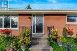 11 FAIRMONT PLACE | Brockville Ontario | Slide Image Nine