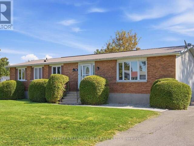 441 MAY STREET Winchester Ontario, K0C 2K0 - 4 Bedrooms Home For Sale