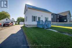8 BROUSE DRIVE E | Iroquois Ontario | Slide Image Two