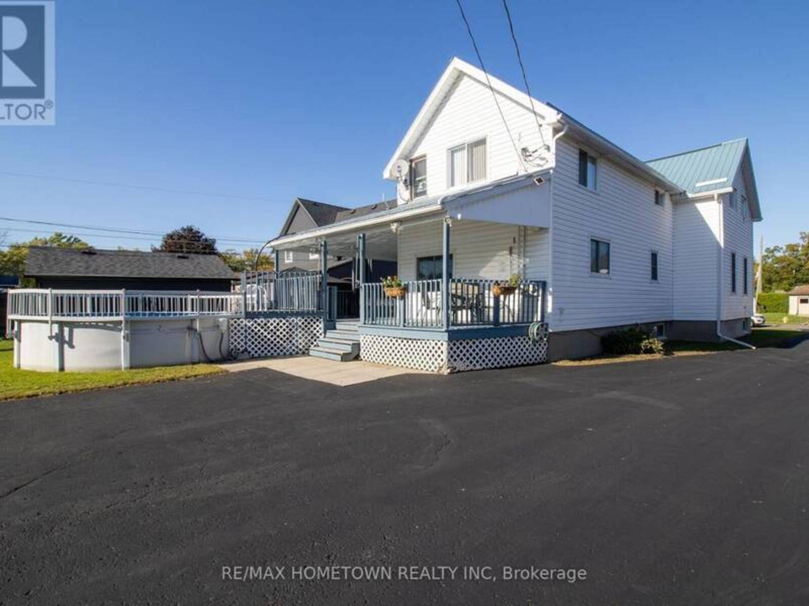 8 BROUSE DRIVE E, Iroquois, Ontario K0E 1K0