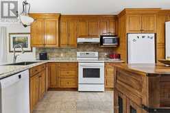 36 HILLCREST DRIVE | Brockville Ontario | Slide Image Fourteen