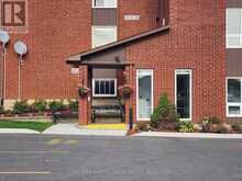 14 - 14 CHARLOTTE PLACE | Brockville Ontario | Slide Image Three