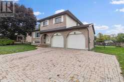 141 BELEY STREET | Brockville Ontario | Slide Image Two
