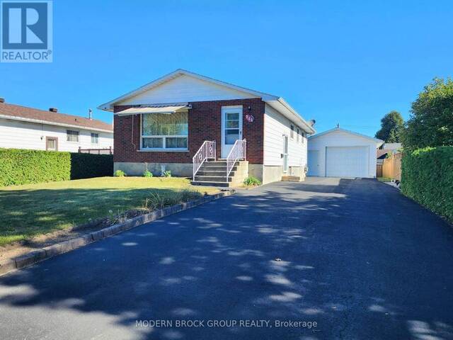 944 MACKENZIE ROAD Prescott Ontario, K0E 1T0 - 4 Bedrooms Home For Sale