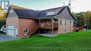 204 COUNTY RD 5 ROAD | Mallorytown Ontario | Slide Image One