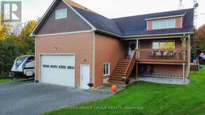 204 COUNTY RD 5 ROAD | Mallorytown Ontario | Slide Image Two