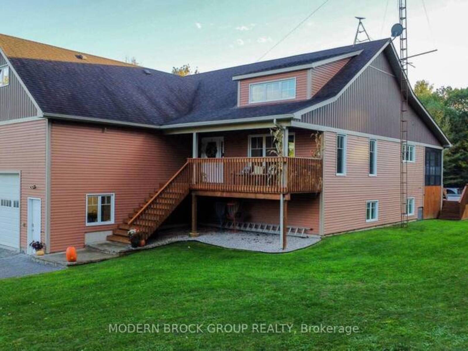 204 COUNTY RD 5 ROAD, Mallorytown, Ontario K0E 1R0