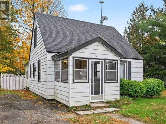 12 COCKBURN STREET Perth Ontario, K7H 2A7 - 3 Bedrooms Home For Sale