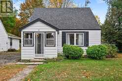 12 COCKBURN STREET | Perth Ontario | Slide Image Four