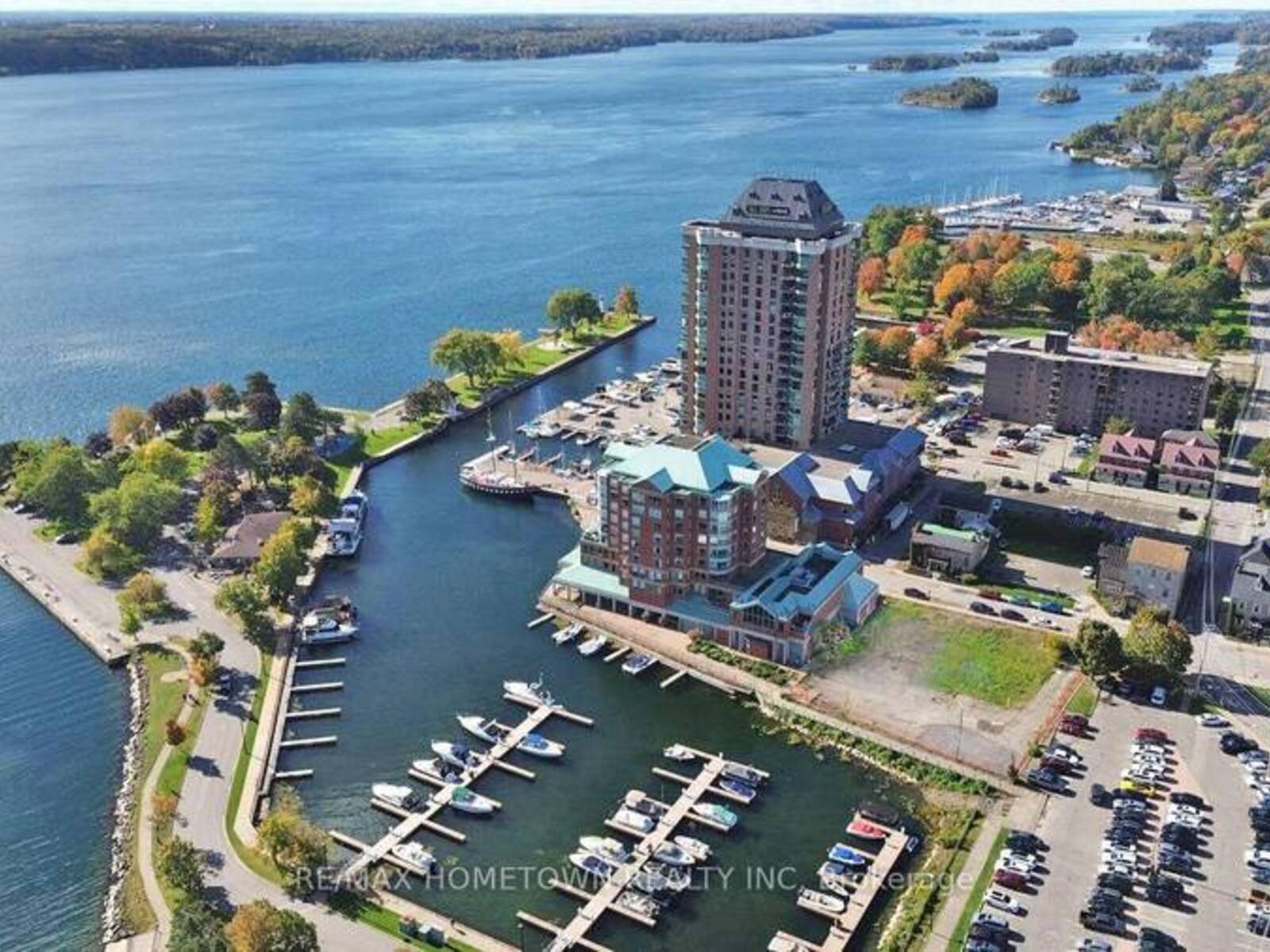 19 BROAD STREET, Brockville, Ontario K6V 4T5