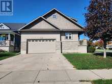158 WILDWOOD CRESCENT | Brockville Ontario | Slide Image Five