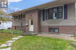 1210 PEDEN BOULEVARD | Brockville Ontario | Slide Image Three