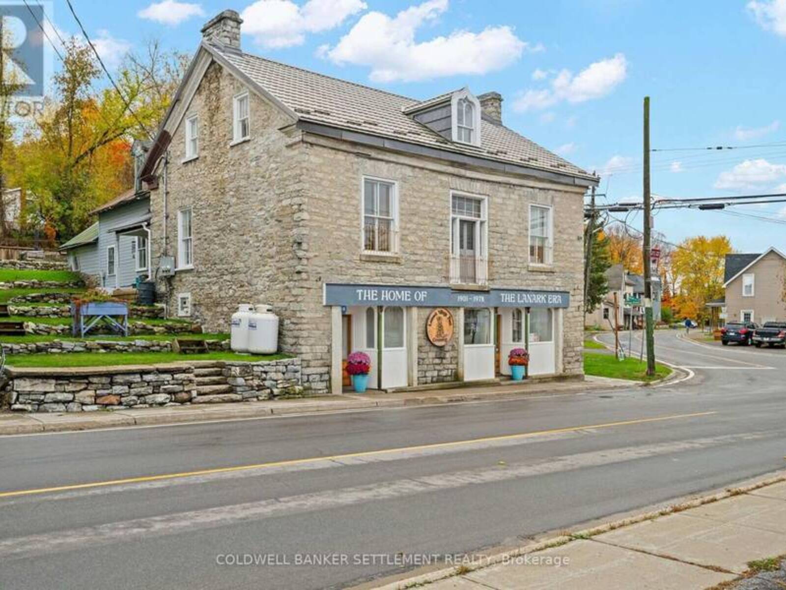 96 SOUTH STREET S, Perth, Ontario K7H 0A2