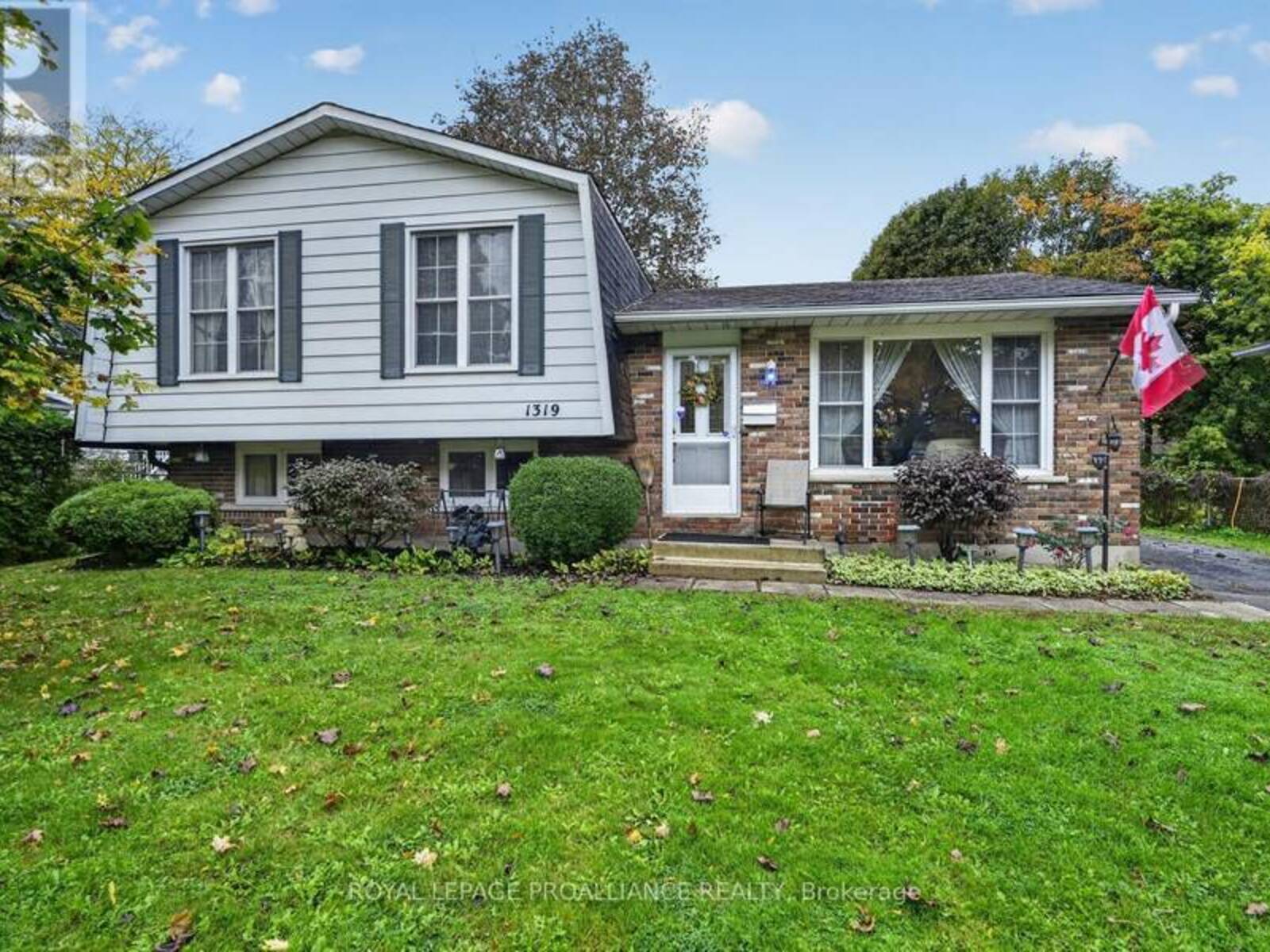 1319 ALWINGTON STREET, Brockville, Ontario K6V 6A5