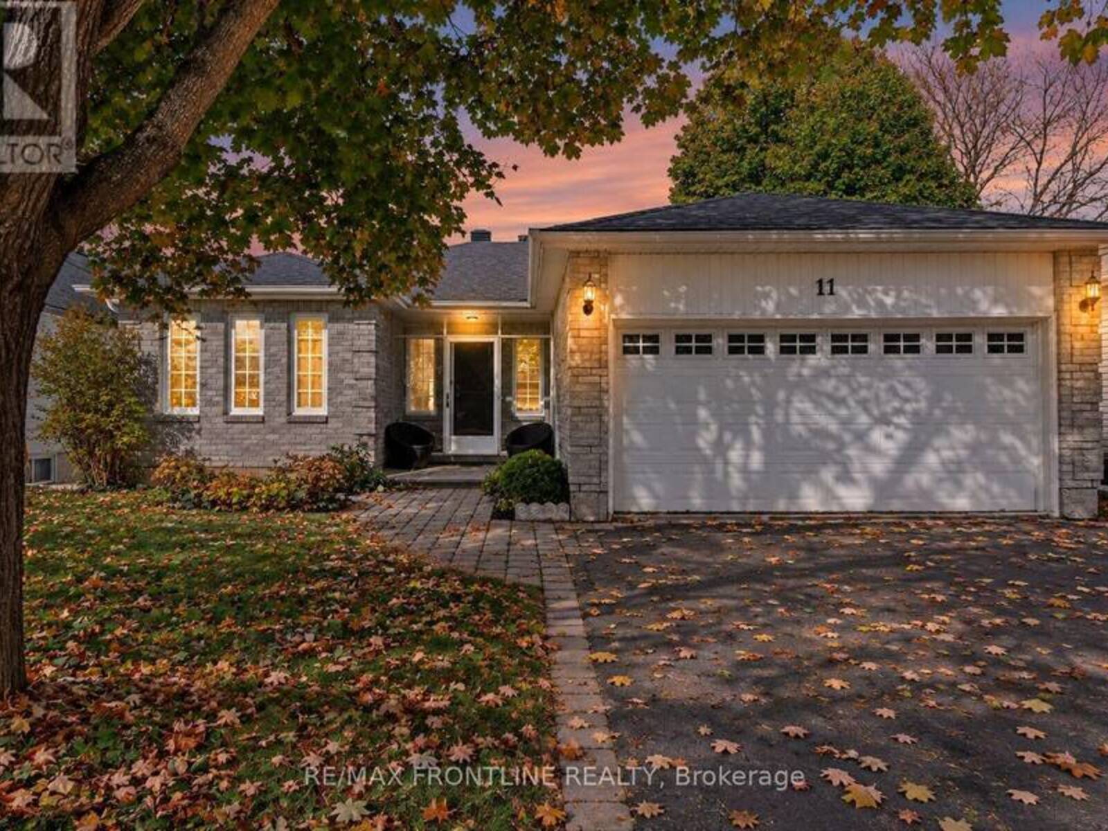 11 TREELAWN BOULEVARD, Perth, Ontario K7H 3L9