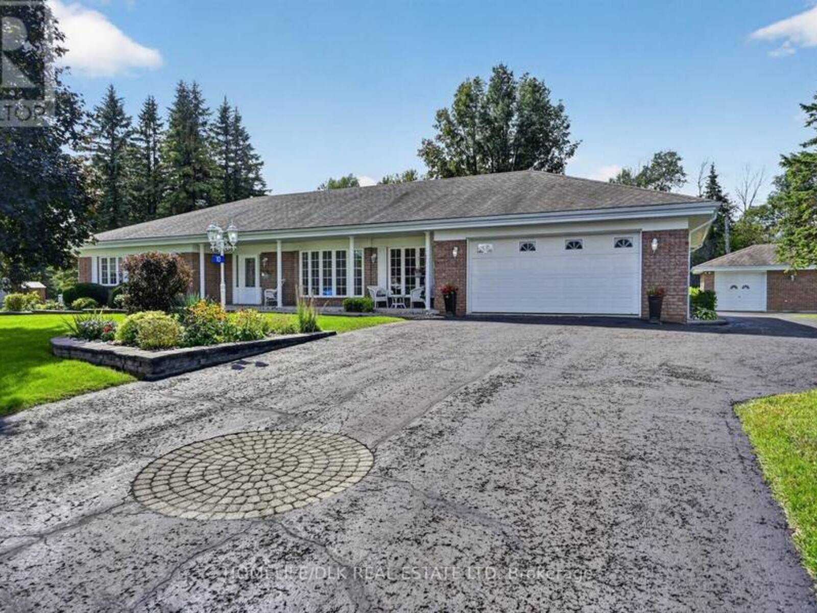 10 JONES COURT, Augusta, Ontario K0E 1P0