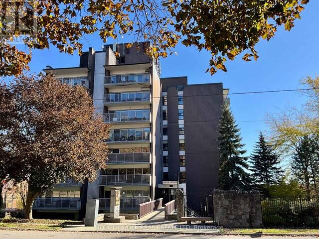 607 - 109 KING STREET E Brockville Ontario, K6V 1B8 - 1 Bedroom Waterfront Condo For Sale