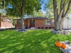 488 LYNDOCH STREET St. Clair Ontario, N0N 1G0