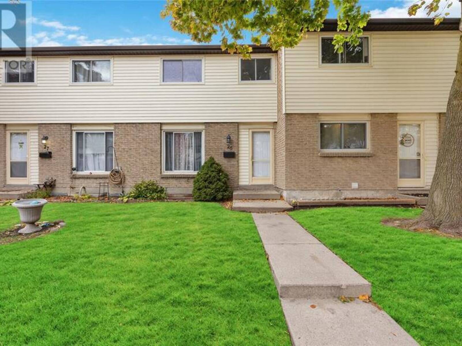 215 TRUDEAU DRIVE Unit# 26, Sarnia, Ontario N7S 4T5