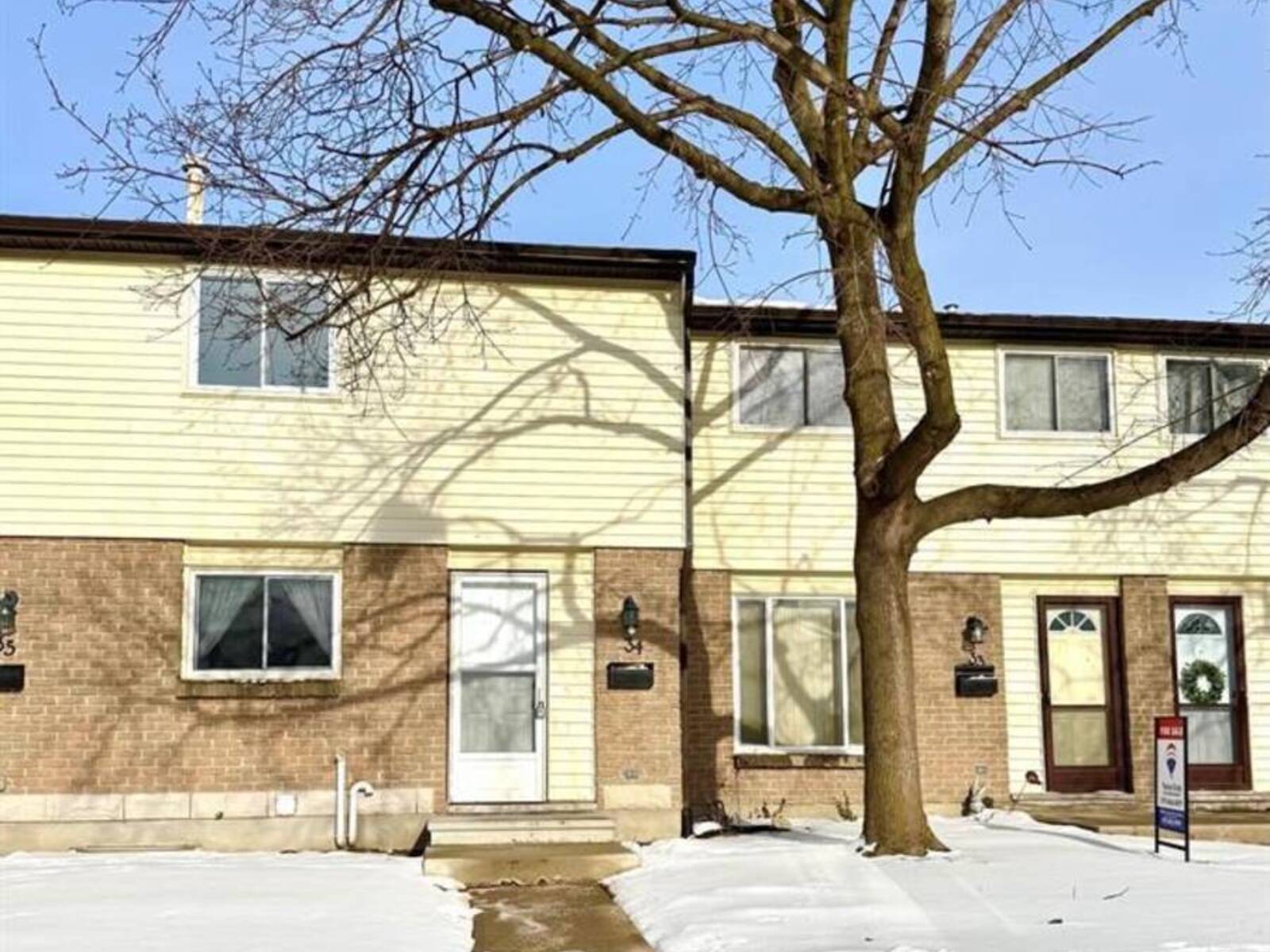 215 Trudeau DRIVE Unit# 34, Sarnia, Ontario N7S 4T5