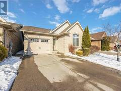 812 CARRIAGE WAY Sarnia Ontario, N7W 0A5