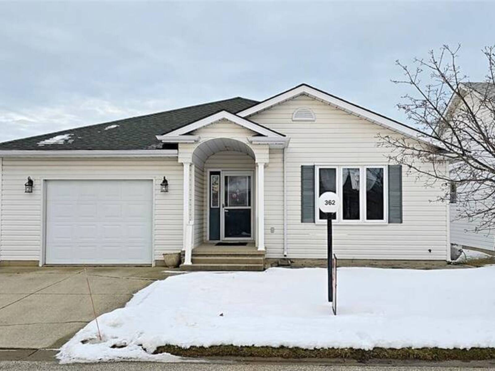 5700 BLACKWELL Sideroad Unit# 362, Sarnia, Ontario N7W 1B7