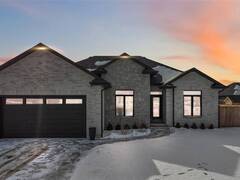 6746 GRIFFIN DRIVE Plympton-Wyoming Ontario, N0N 1E0