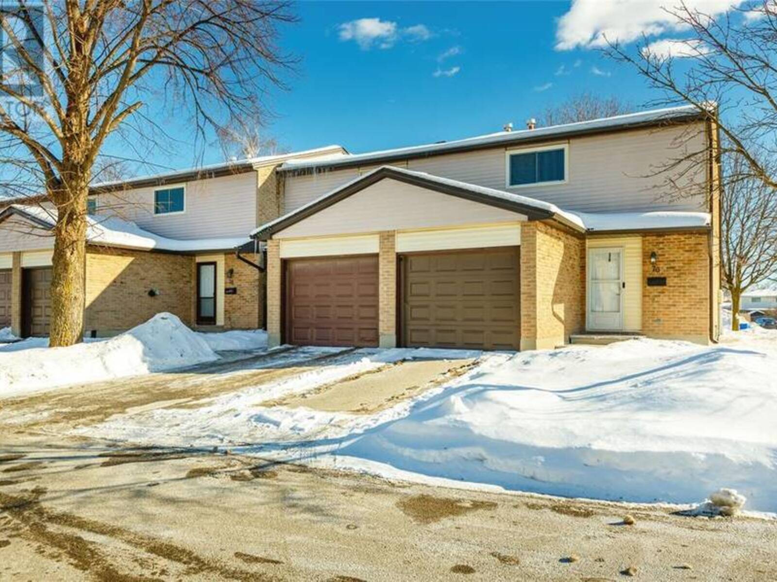 215 TRUDEAU DRIVE Unit# 77, Sarnia, Ontario N7S 4T5