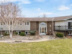 4307 BLUEPOINT DRIVE Plympton-Wyoming Ontario, N0N 1J6