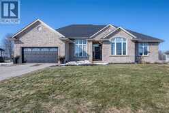 4294 GARDEN CRESCENT | Petrolia Ontario | Slide Image One