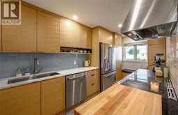 1510 VENETIAN BOULEVARD Unit# M-32 | Sarnia Ontario | Slide Image Eight