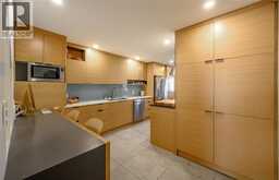 1510 VENETIAN BOULEVARD Unit# M-32 | Sarnia Ontario | Slide Image Nine