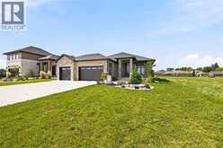 6927 SHORESIDE DRIVE | Plympton-Wyoming Ontario | Slide Image Three