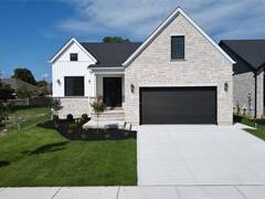 2052 MARION AVENUE Sarnia Ontario, N0N 1C0
