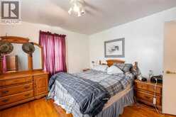 826 LYNWOOD AVENUE | Sarnia Ontario | Slide Image Thirteen