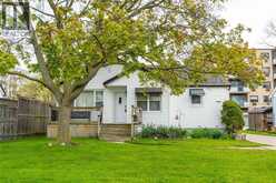 826 LYNWOOD AVENUE | Sarnia Ontario | Slide Image One