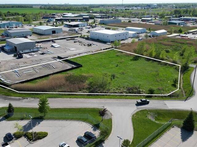 511 GLADWISH DRIVE Sarnia Ontario, N7T 7H3 - Vacant Land For Sale