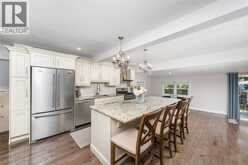 893 CATHCART BOULEVARD | Sarnia Ontario | Slide Image Three