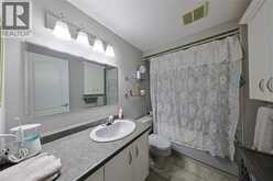 22 Turner DRIVE | Sarnia Ontario | Slide Image Thirteen