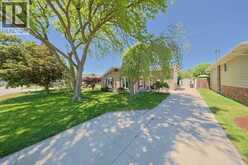 22 Turner DRIVE | Sarnia Ontario | Slide Image One