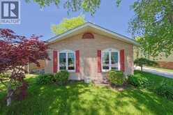 22 Turner DRIVE | Sarnia Ontario | Slide Image Two