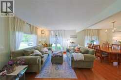 22 Turner DRIVE | Sarnia Ontario | Slide Image Three