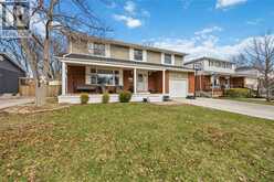 1104 CATHCART BOULEVARD | Sarnia Ontario | Slide Image Two