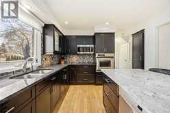 1104 CATHCART BOULEVARD | Sarnia Ontario | Slide Image Nine